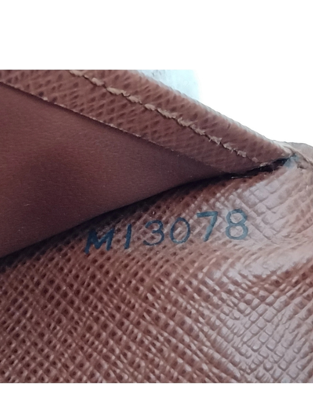 Louis Vuitton Monogram Canvas Eugenie Wallet - Picture 7 of 7